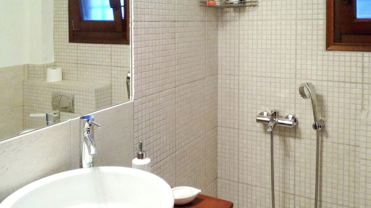 Photo of Bathroom in Tsagarada