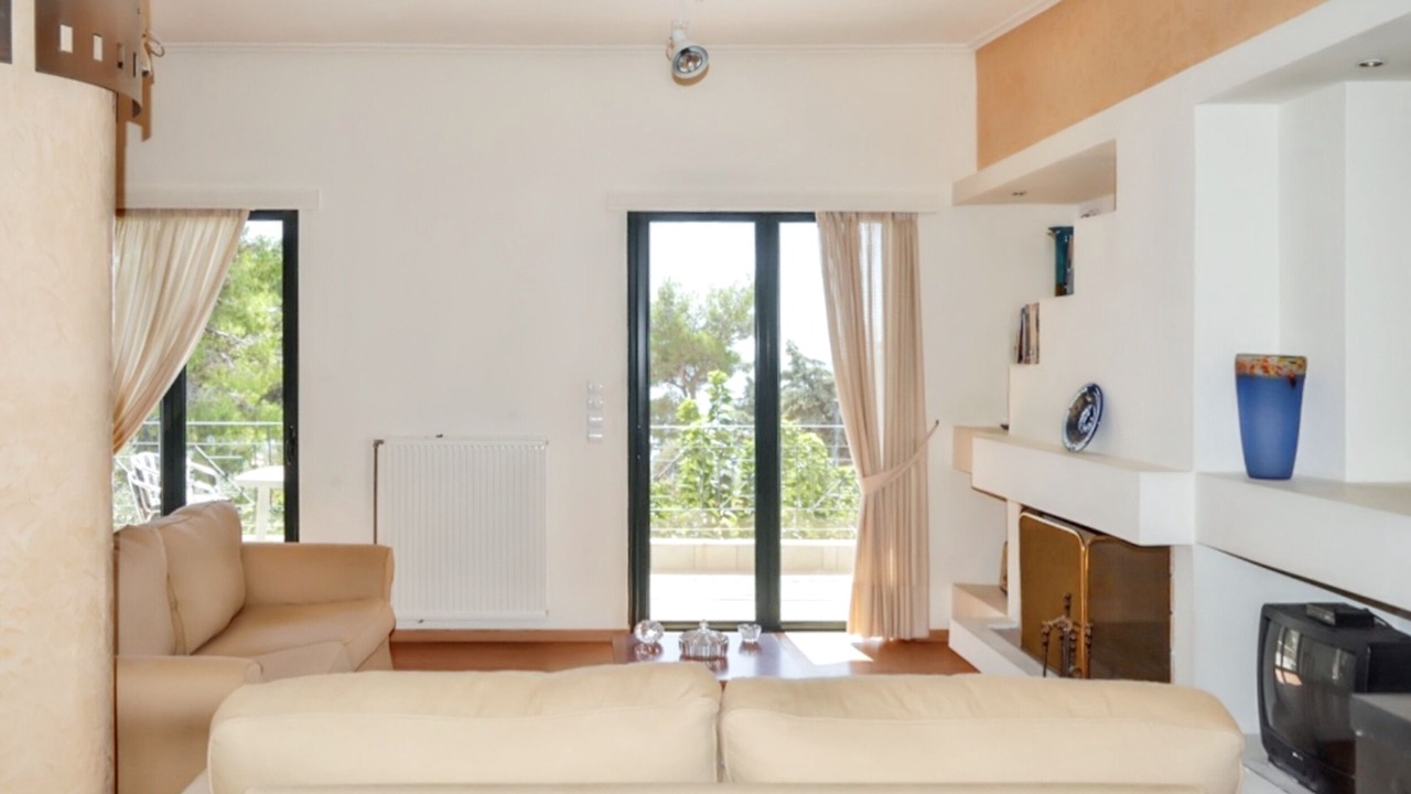 Photo of Livingroom in Karystos