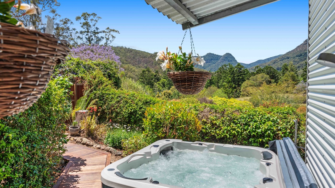 Photo of Outdoor in Lamington