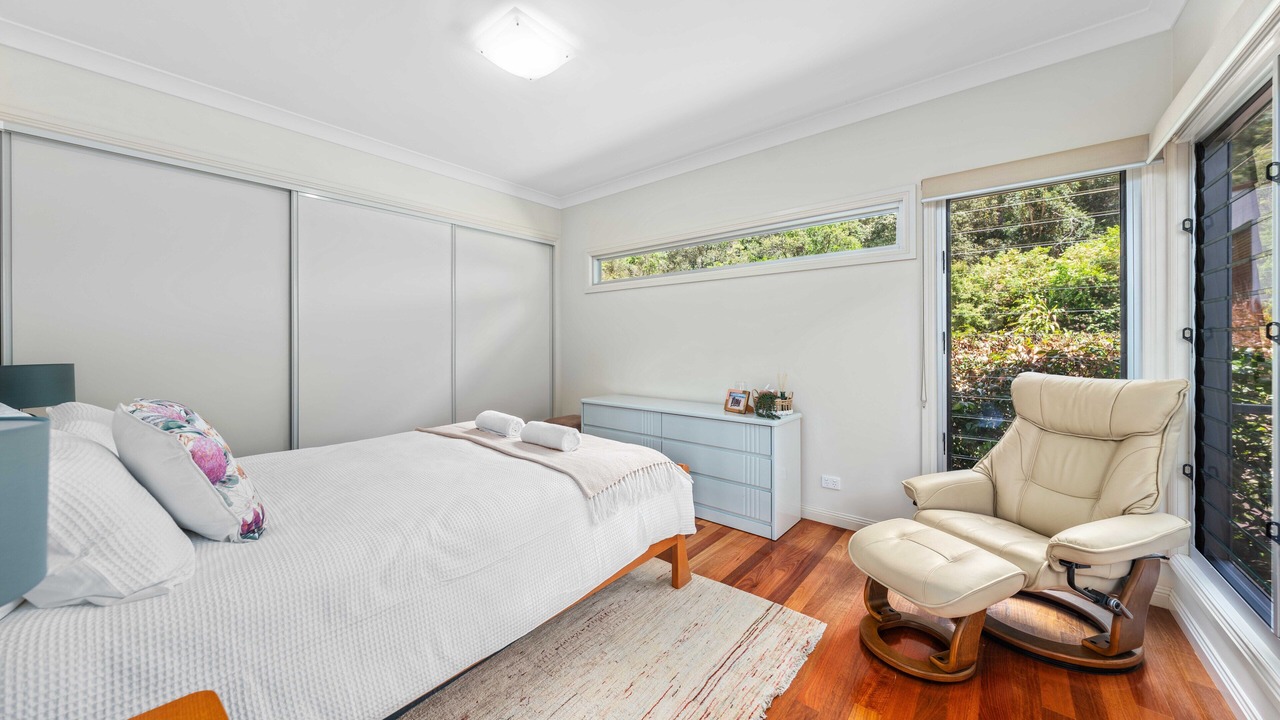 Photo of Bedroom in Lamington