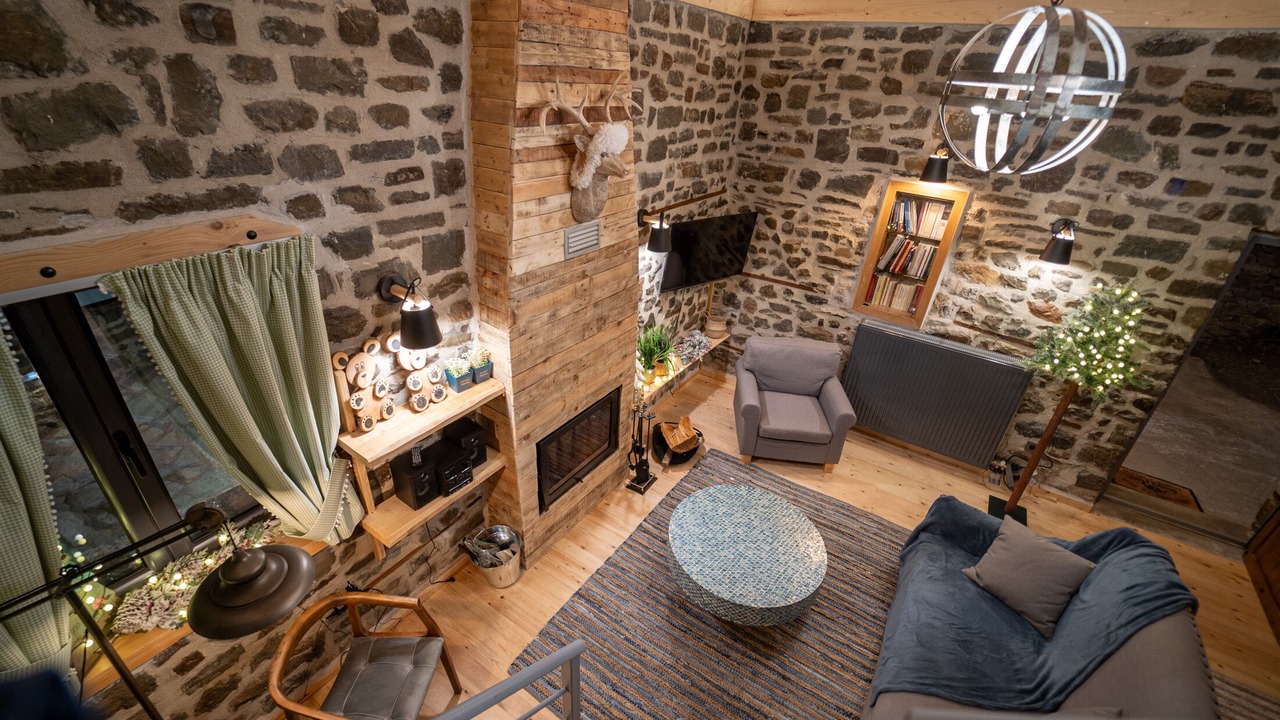 Photo of Livingroom in Karpenisi