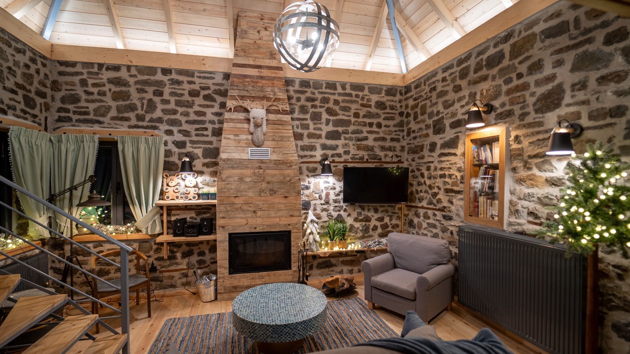 Photo of Livingroom in Karpenisi