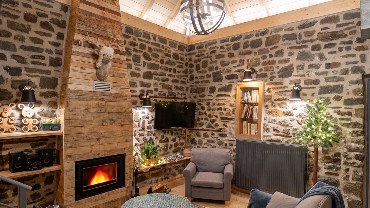 Photo of Livingroom in Karpenisi