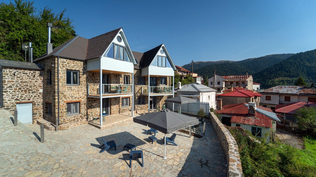 Photo of Outdoor in Karpenisi