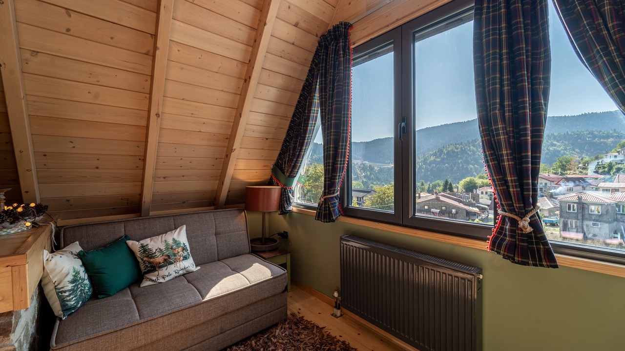 Photo of Livingroom in Karpenisi