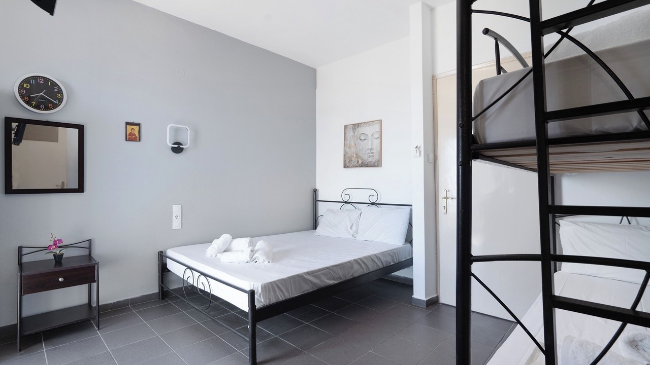 Photo of Bedroom in Pidima Kyras