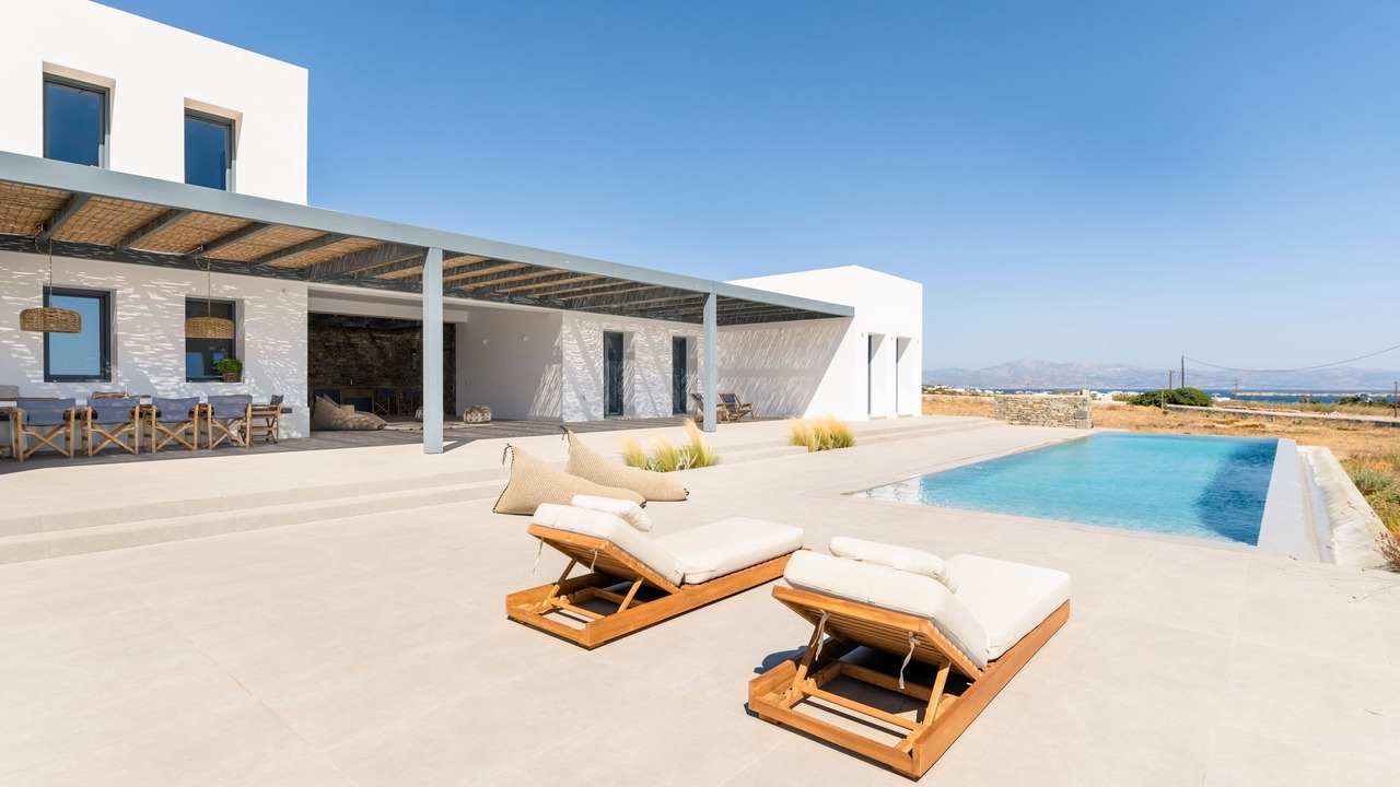 Photo of Outdoor in Chrissi Akti