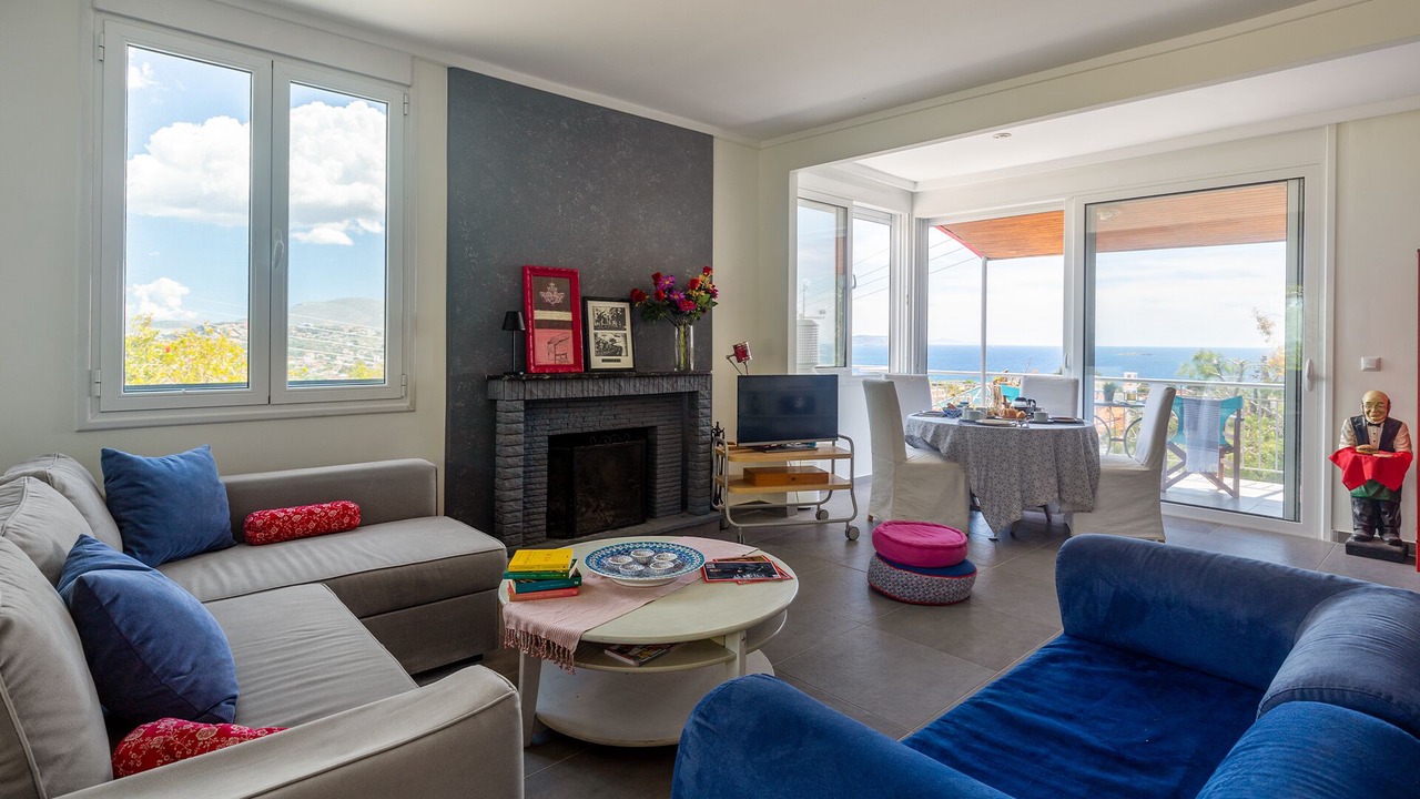 Photo of Livingroom in Saronikos