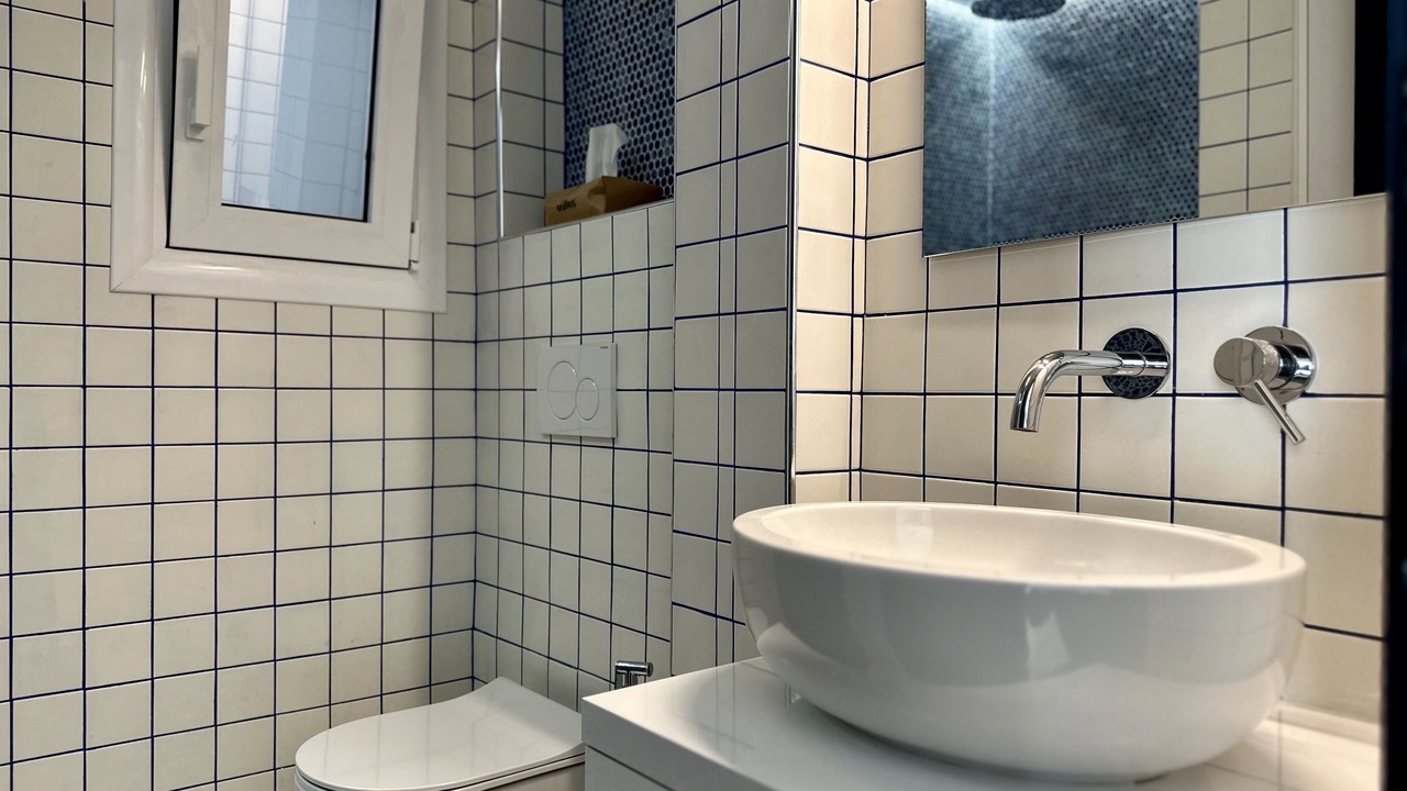Photo of Bathroom in Tavros