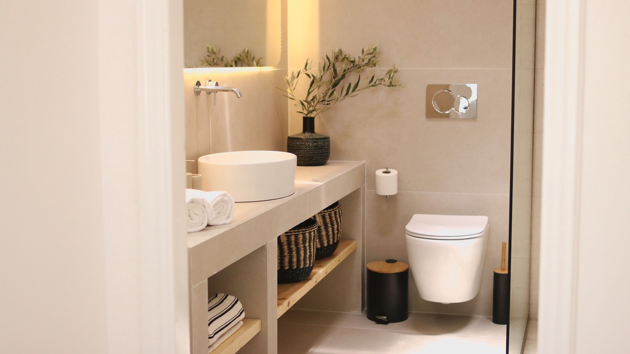 Photo of Bathroom in Milos