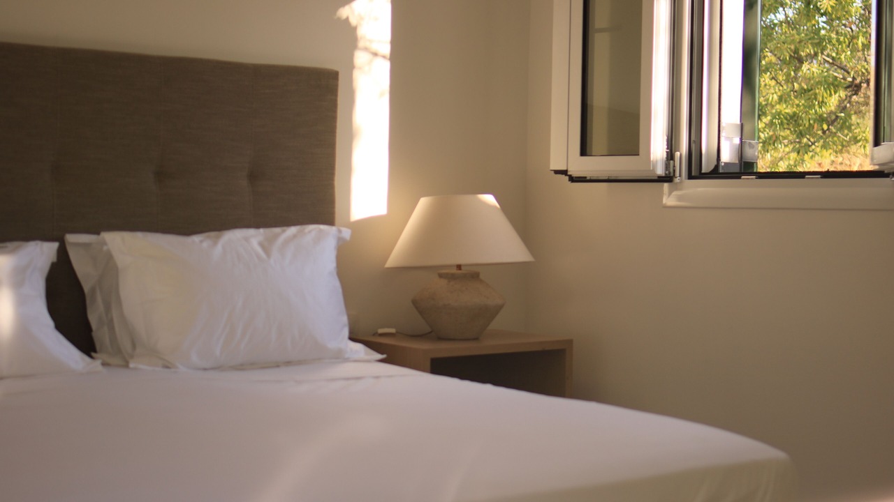 Photo of Bedroom in Milos