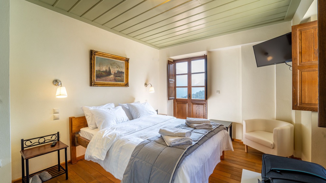 Photo of Bedroom in Karpenisi