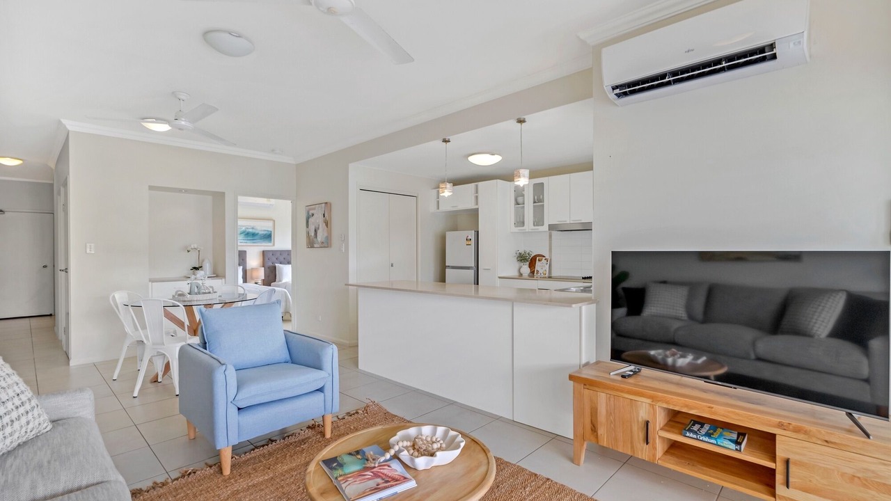 Photo of Bedroom in Trinity Beach