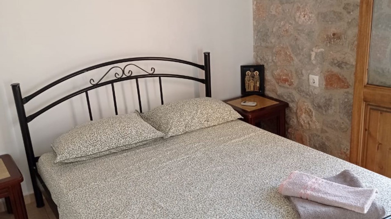 Photo of Bedroom in Galaxidi