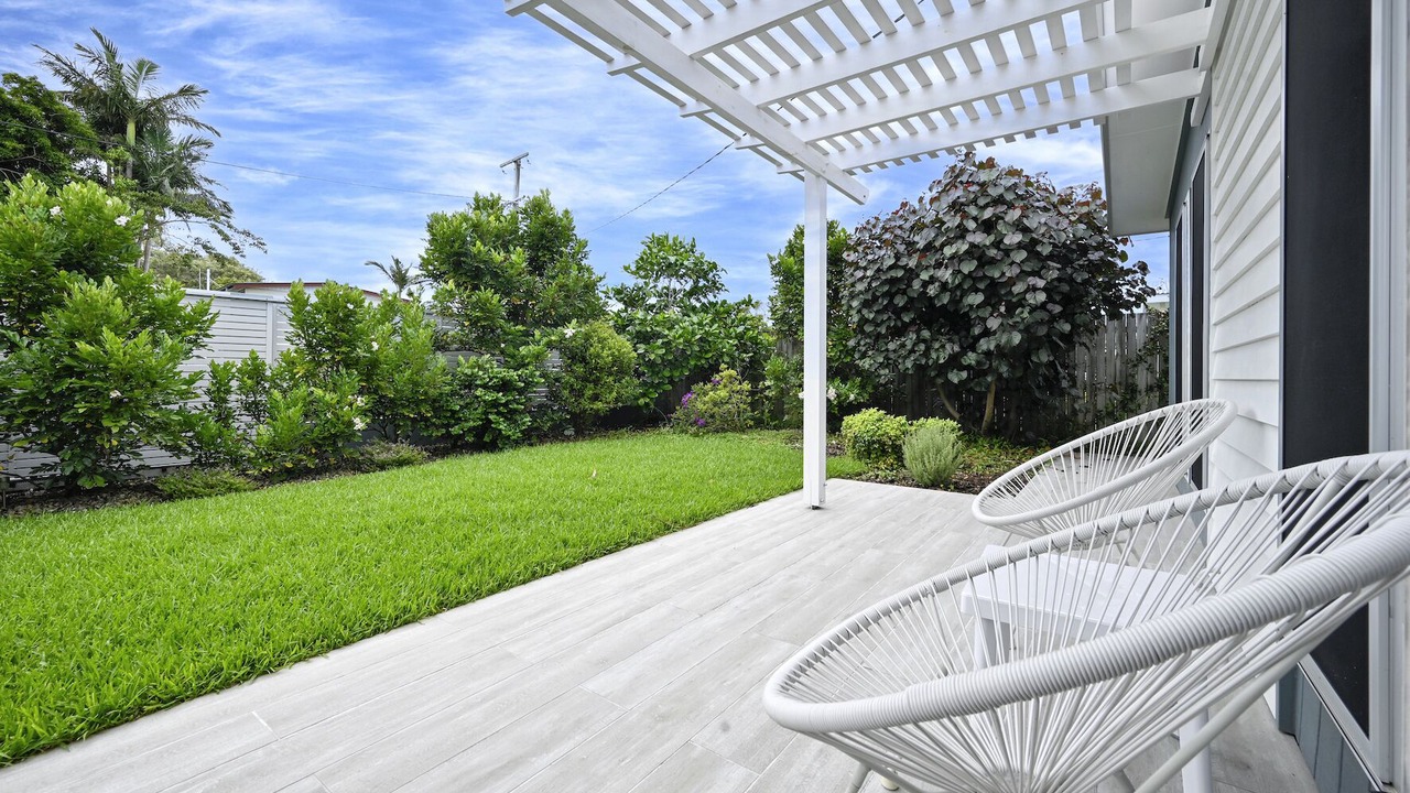 Photo of Patio Balcony in Golden Beach