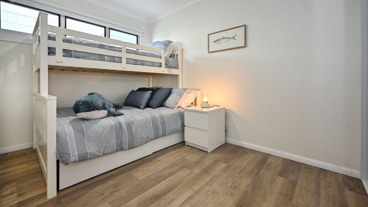 Photo of Bedroom in Golden Beach