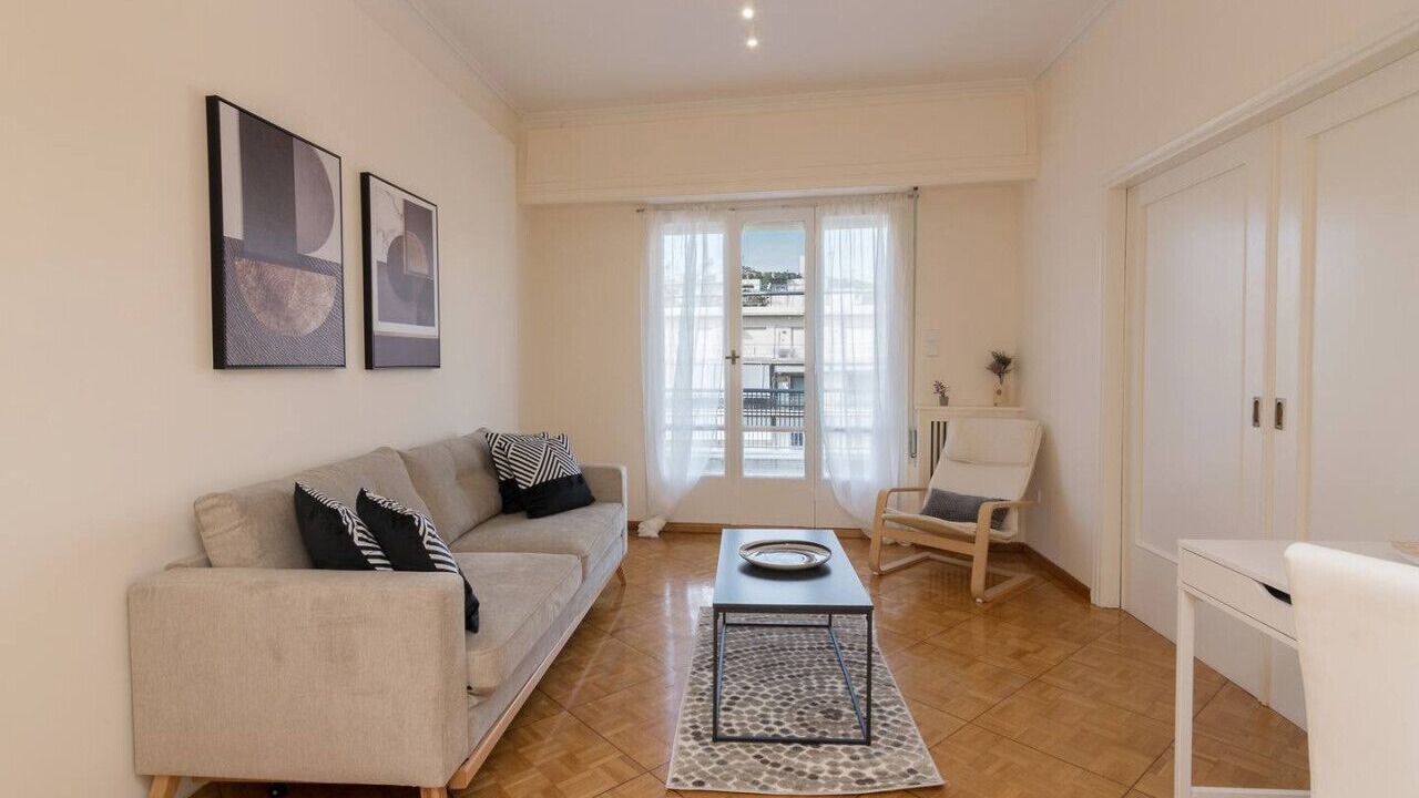 Photo of Livingroom in Ilisia
