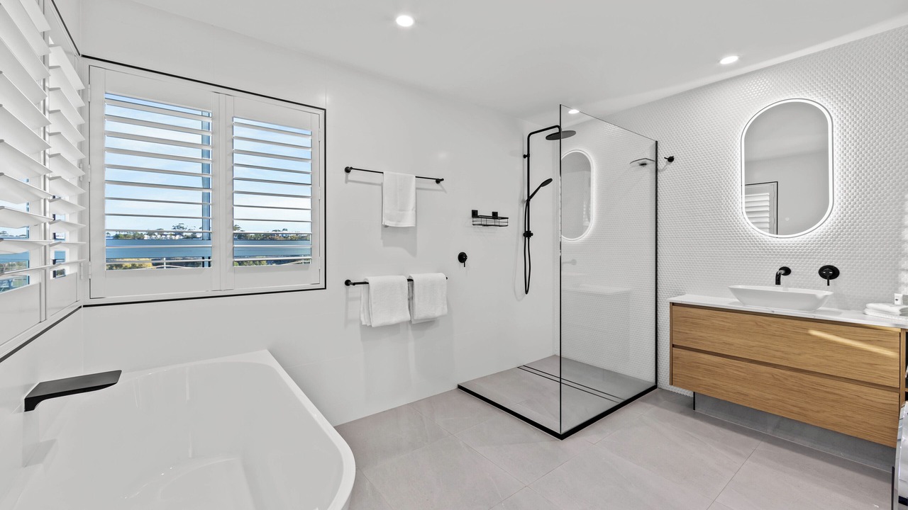 Photo of Bathroom in Alexandra Headland