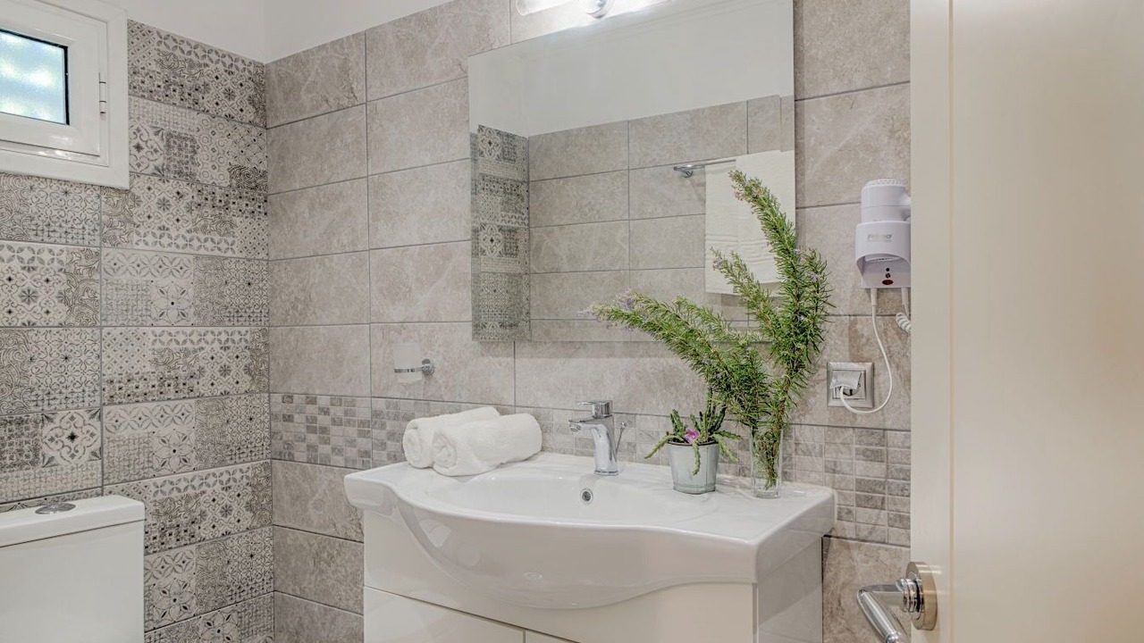 Photo of Bathroom in Lakones