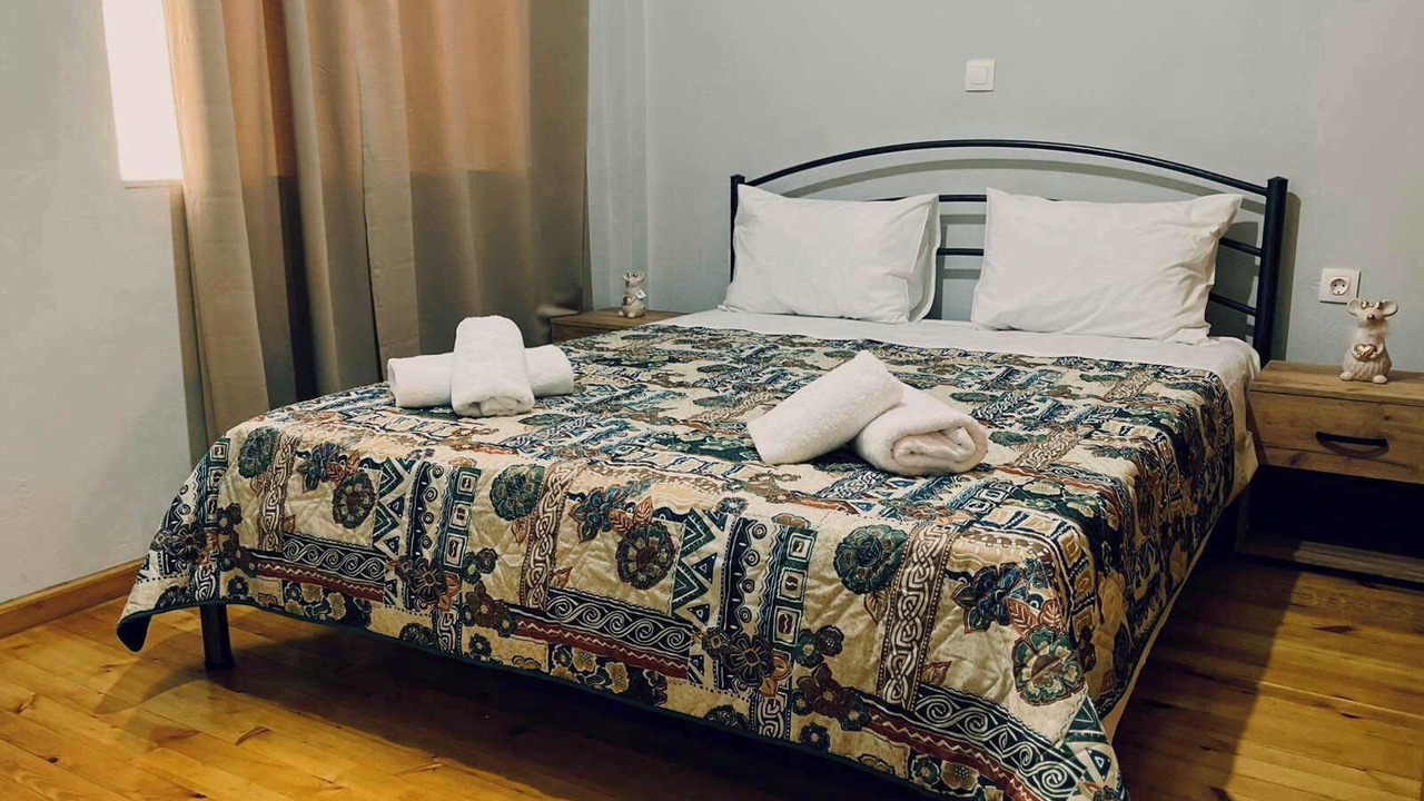 Photo of Bedroom in Troezen