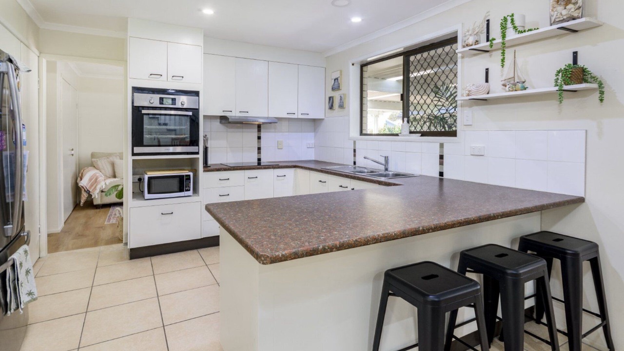 Photo of Kitchen in Sandstone Point