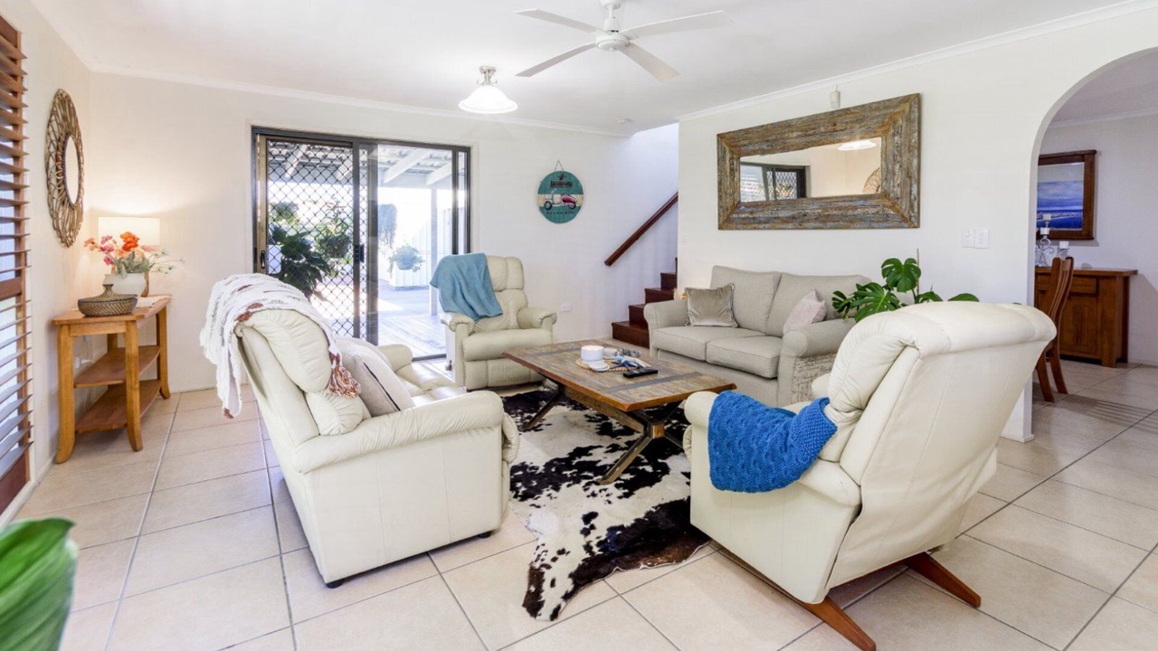 Photo of Livingroom in Sandstone Point