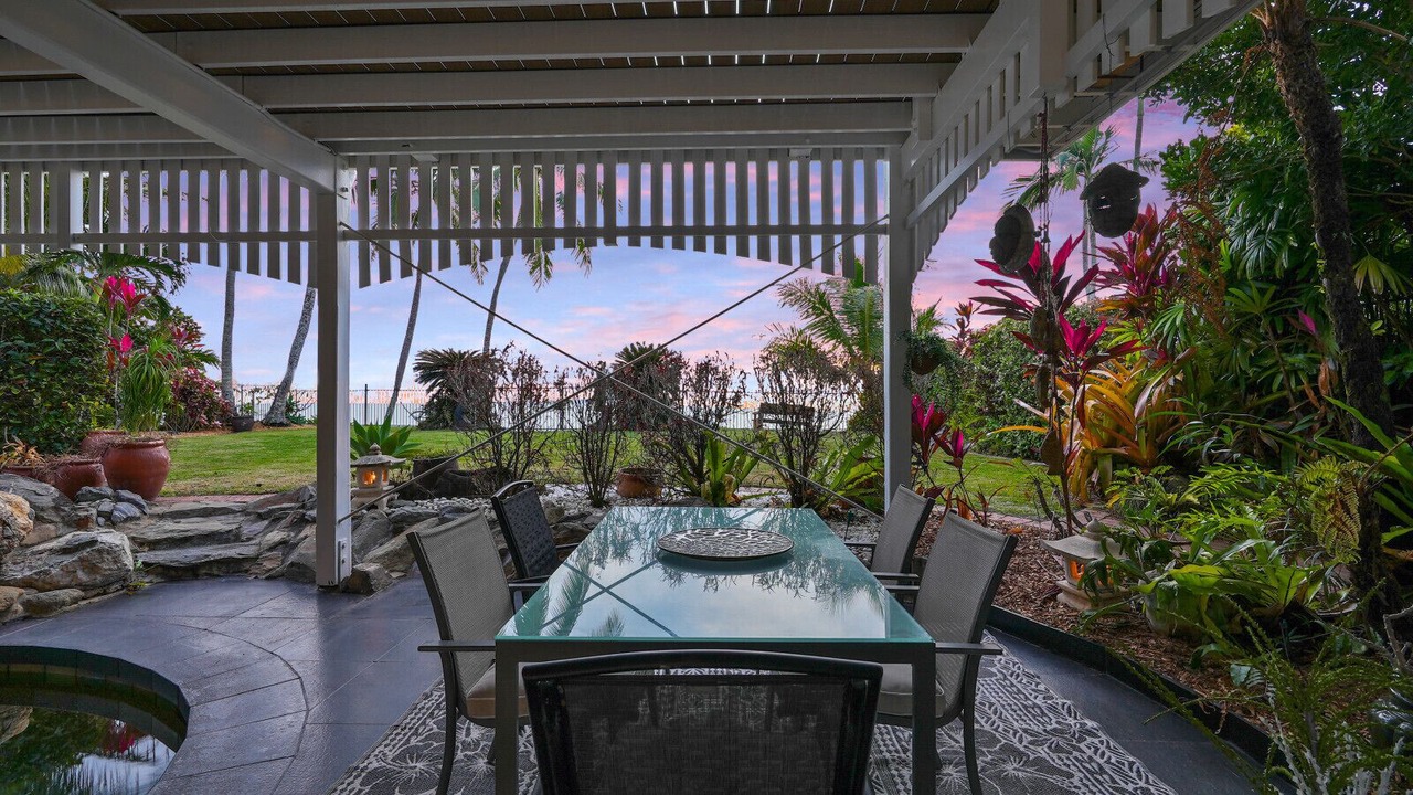 Photo of Outdoor in Holloways Beach