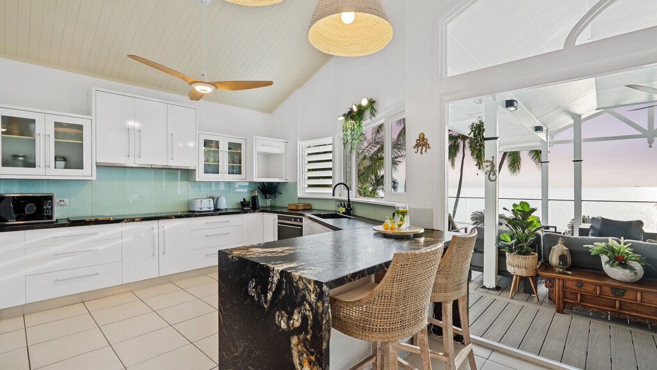Photo of Kitchen in Holloways Beach