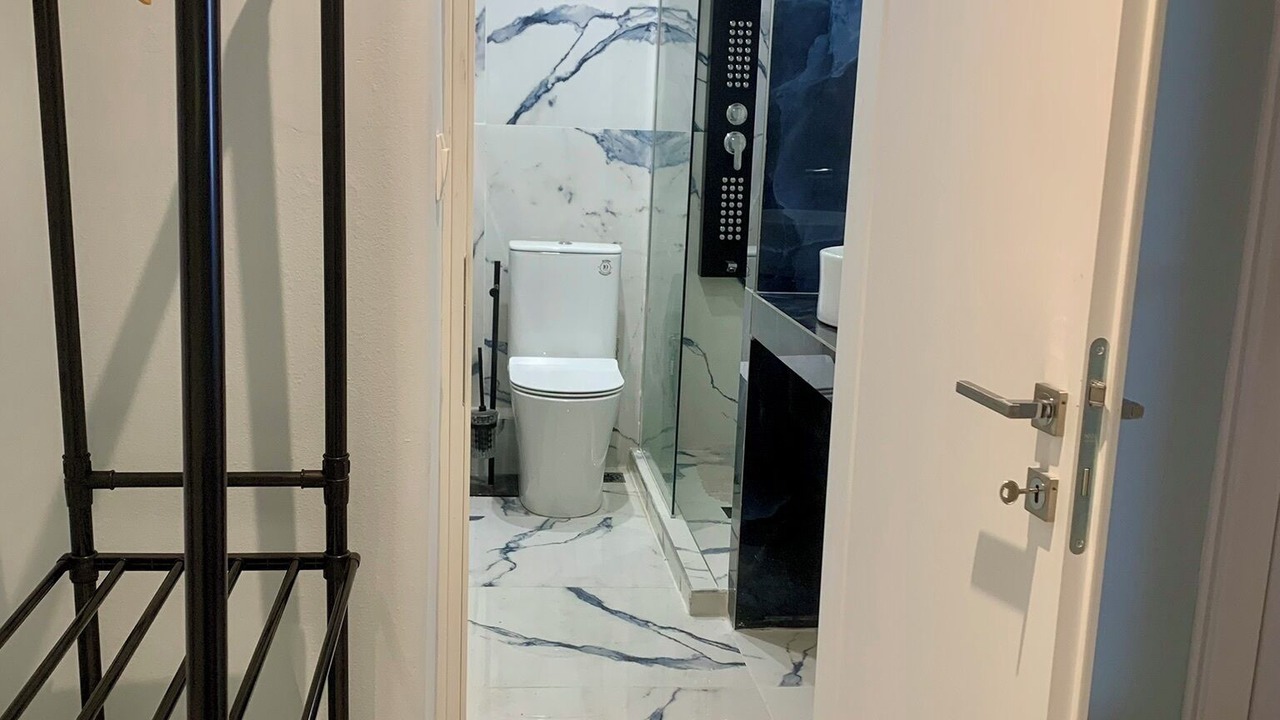 Photo of Bathroom in Mets