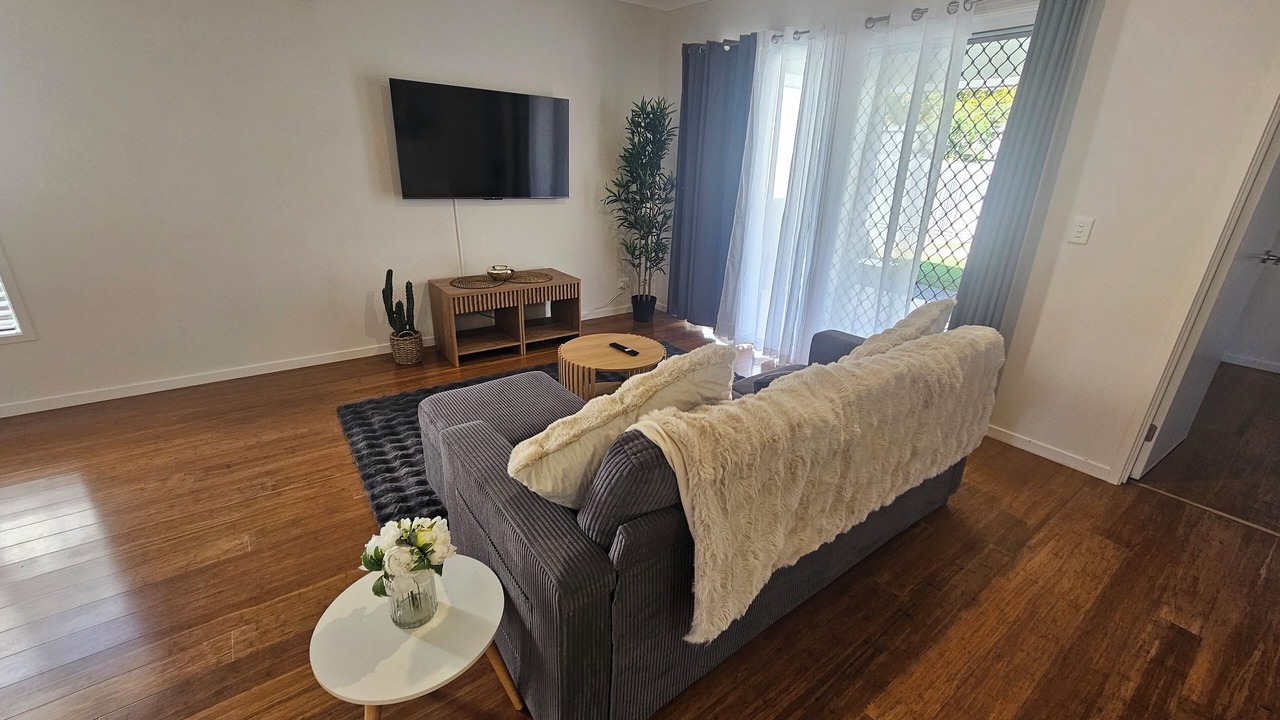 Photo of Livingroom in North Lakes