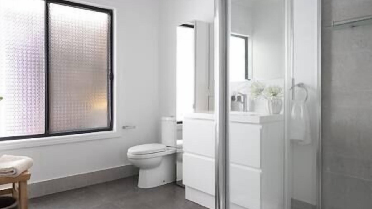 Photo of Bathroom in Mapleton