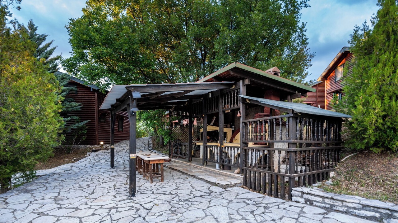Photo of Outdoor in Karpenisi