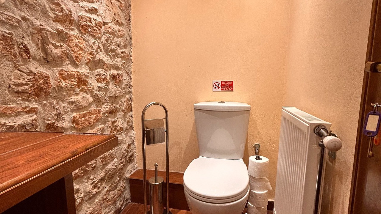 Photo of Bathroom in Potamia