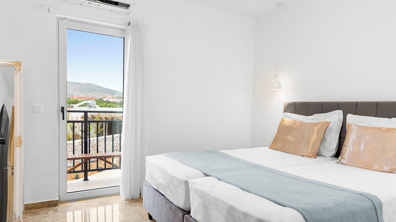 Photo of Bedroom in Haraki