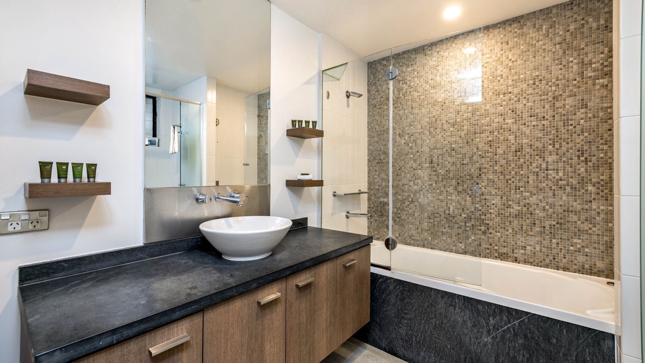 Photo of Bathroom in Palm Cove