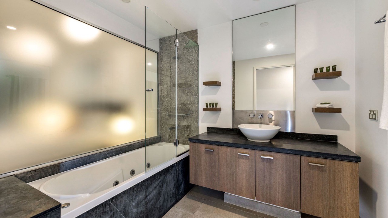 Photo of Bathroom in Palm Cove