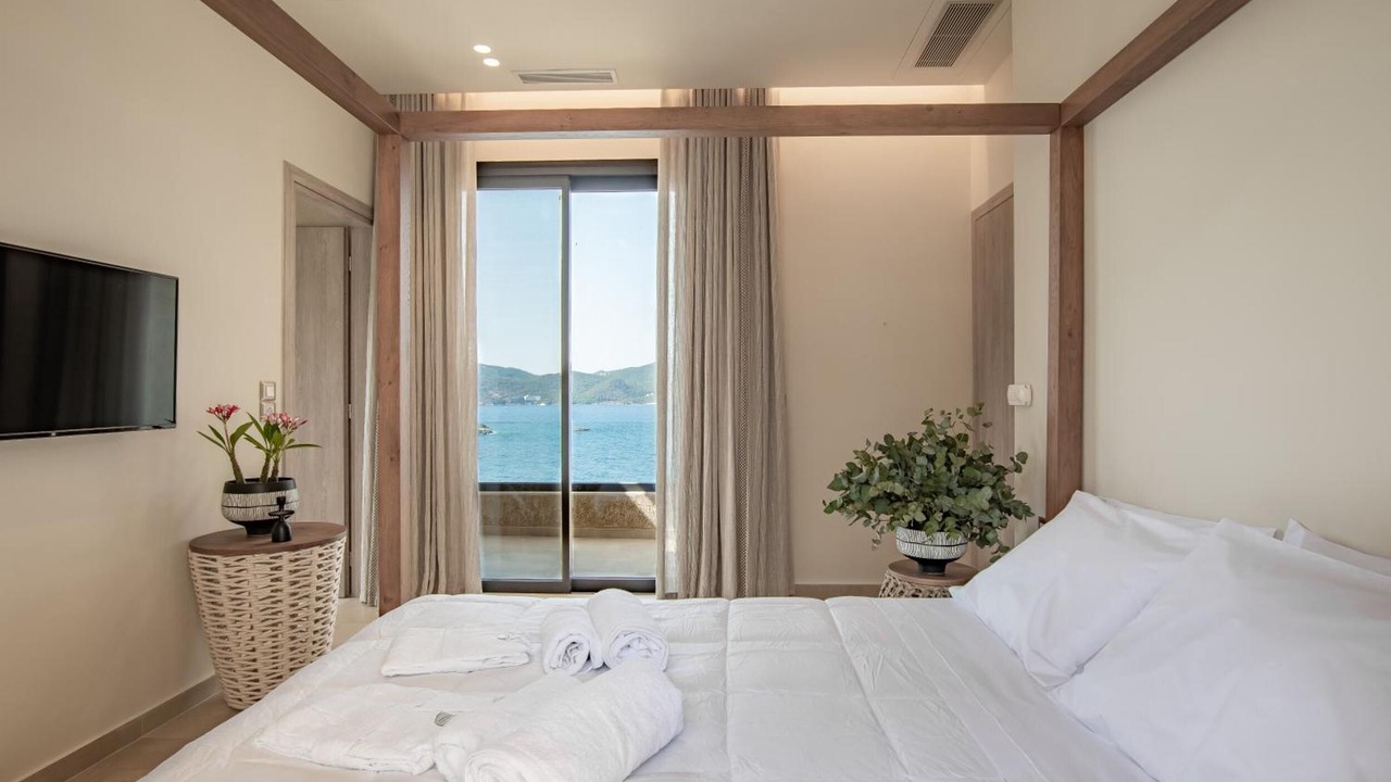 Photo of Bedroom in Troezen