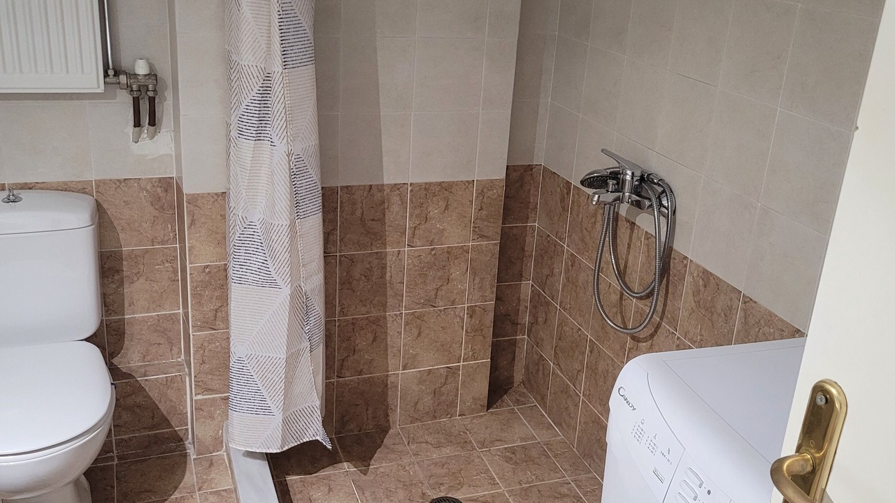 Photo of Bathroom in Nea Chalkidona