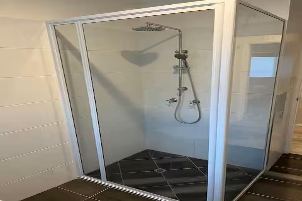Photo of Bathroom in Trinity Beach
