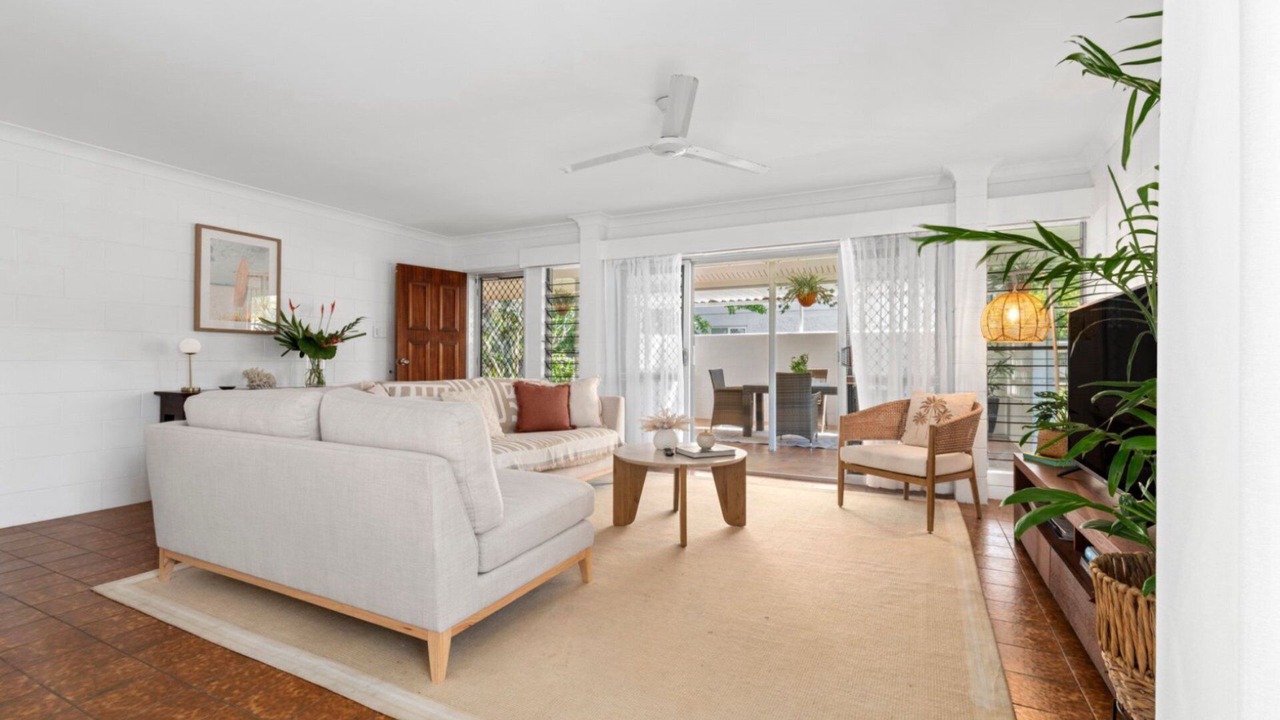Photo of Livingroom in Palm Cove