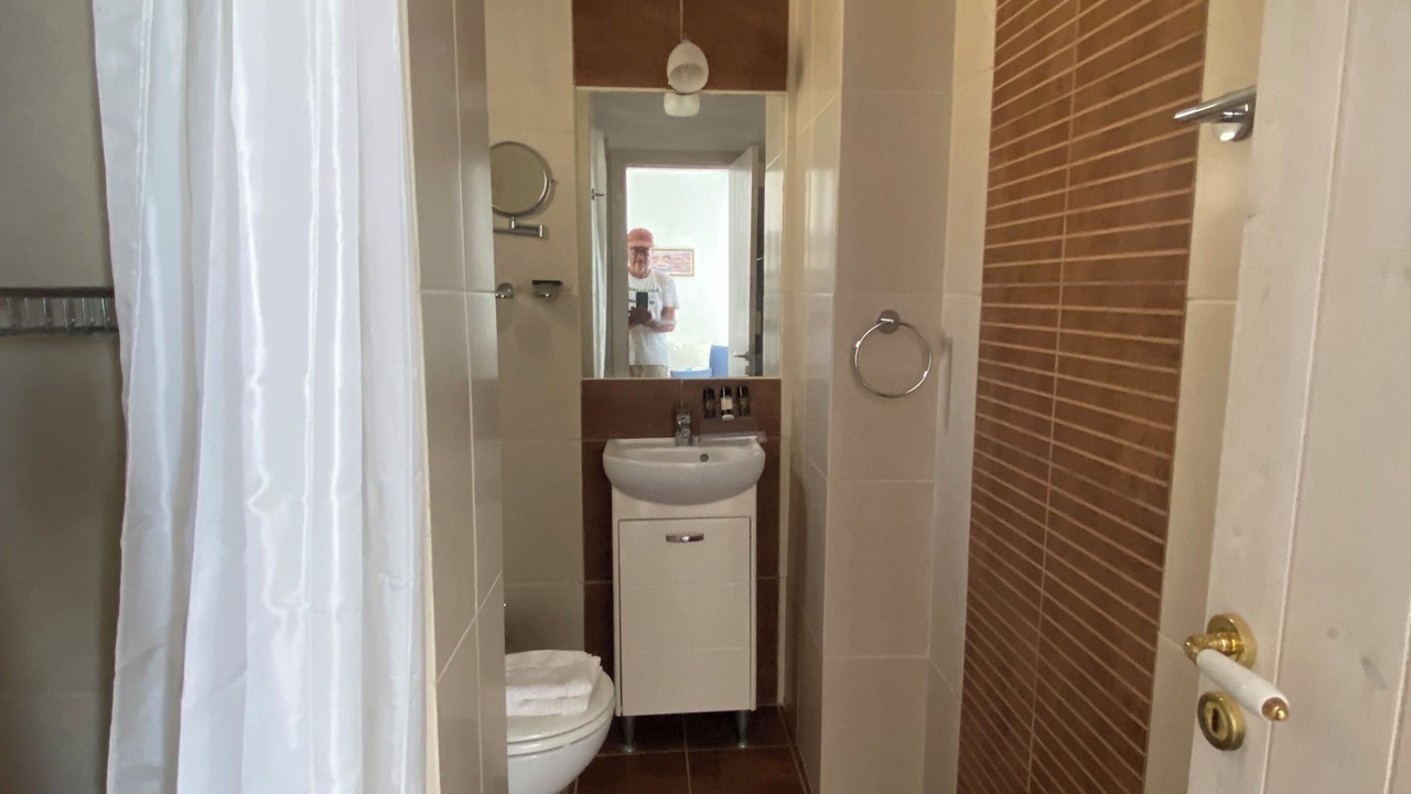 Photo of Bathroom in Gavrio