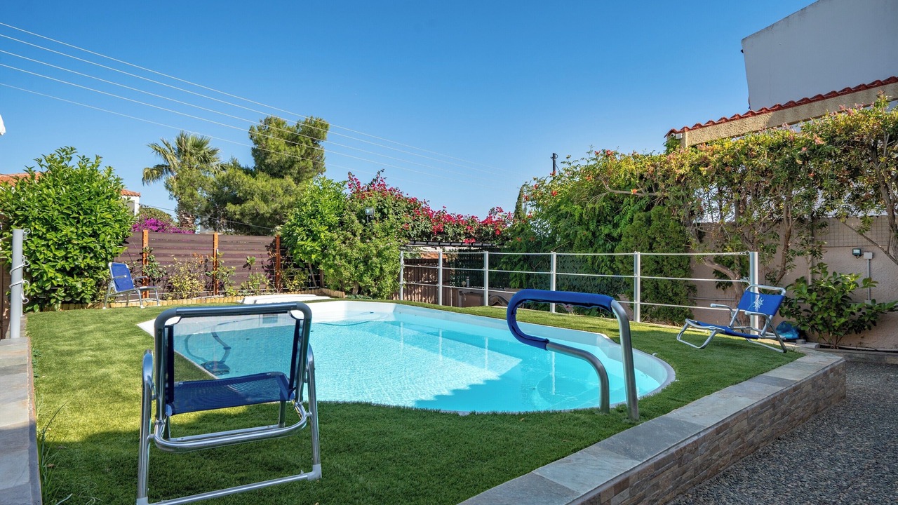 Photo of Outdoor in Saronikos