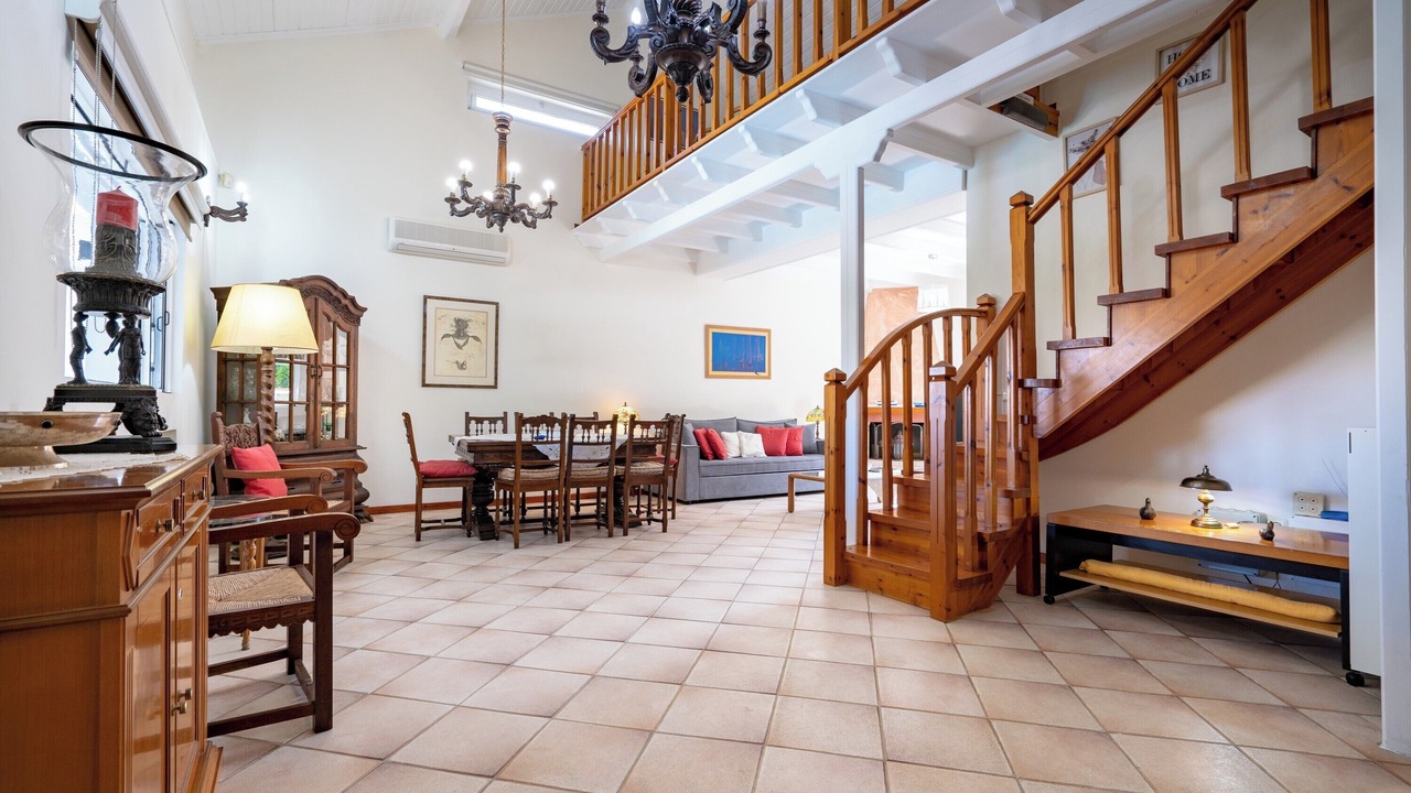 Photo of Livingroom in Saronikos