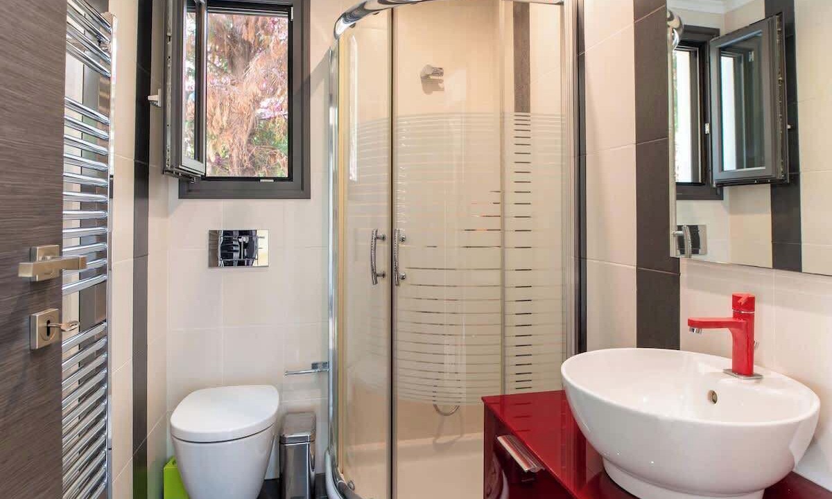 Photo of Bathroom in Marathias