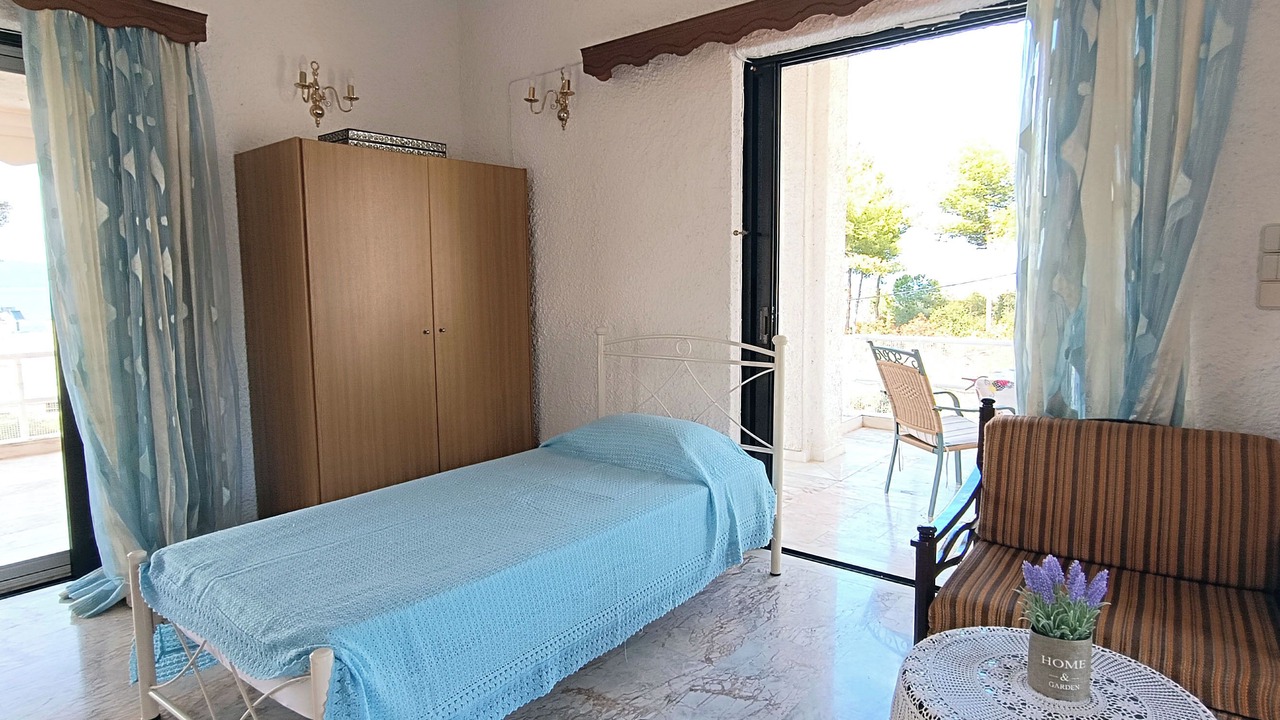 Photo of Bedroom in Xirolivado