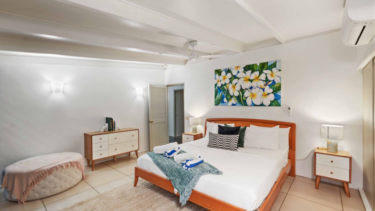 Photo of Bedroom in Holloways Beach