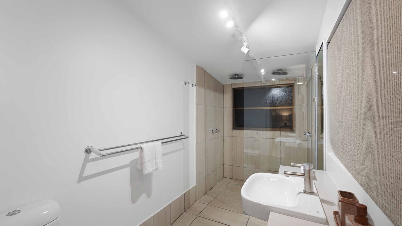 Photo of Bathroom in Holloways Beach