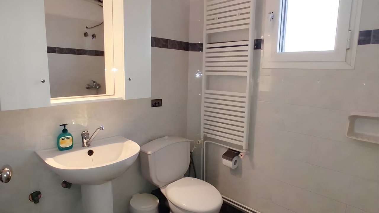 Photo of Bathroom in Kipri