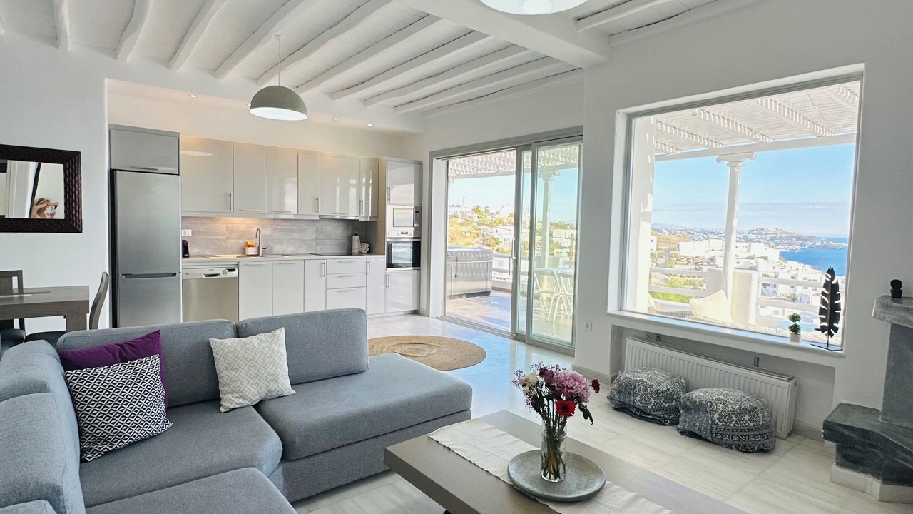 Photo of Livingroom in Agios Stefanos