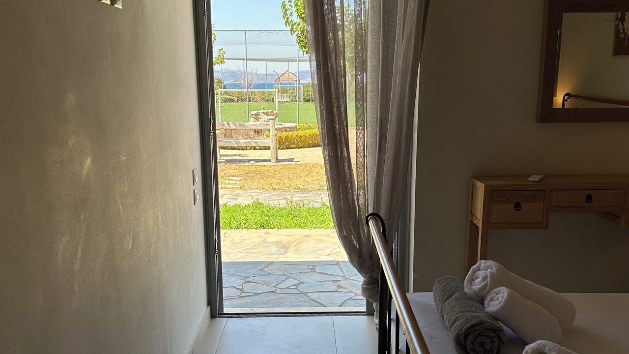 Photo of Bedroom in Karystos